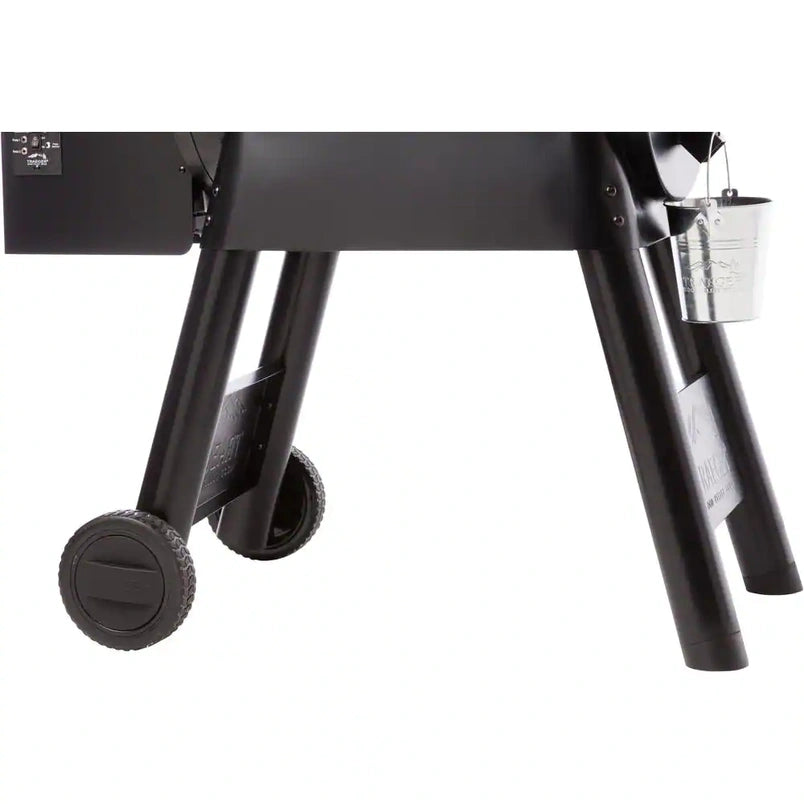 Pro Series 34 Pellet Grill in Bronze